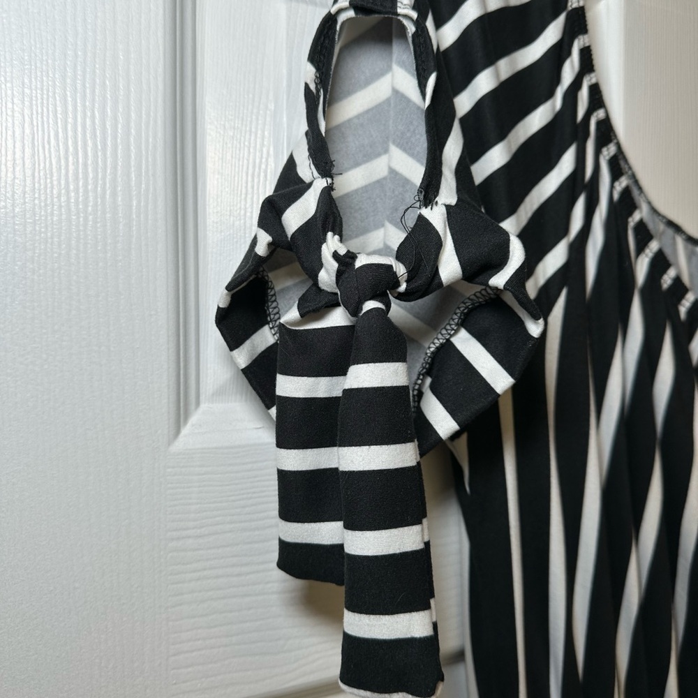 Vibe Black and White Striped Maxi Dress - Picture 3 of 6
